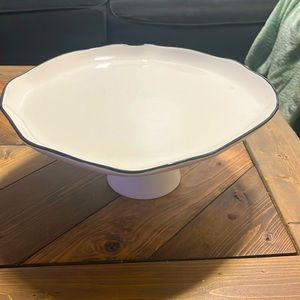 NWT large pedestal tray, by Santa Barbara design studio really modern and fun!